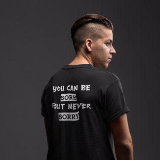 Camiseta Você Pode Ficar Mais, Mas Nunca Desculpem