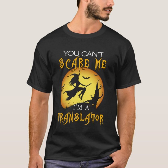 Camiseta Você pode me assustar eu sou tradutor Halloween Co (Frente)