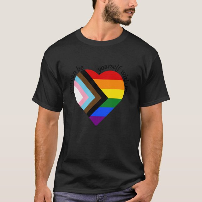 Camiseta Você pode ser você mesmo comigo LGBTQ pavilhão do  (Frente)