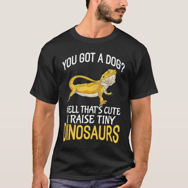 Camiseta Você tem um Cachorro Eu Levanto Dinossauros Pequen (Frente)
