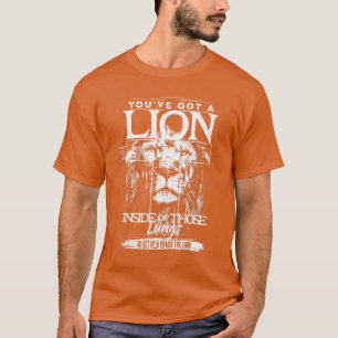 Camiseta Você Tem um Leão Dentro daqueles Pulmões Louve o S