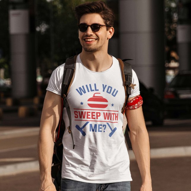 Camiseta Você Vai Varrer Comigo? (Criador carregado)