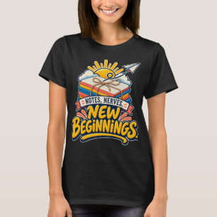Camiseta Voltando à Escola Novos Começos Caderno Nascer do