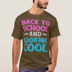 Camiseta Voltar à escola e parecer professor legal 1