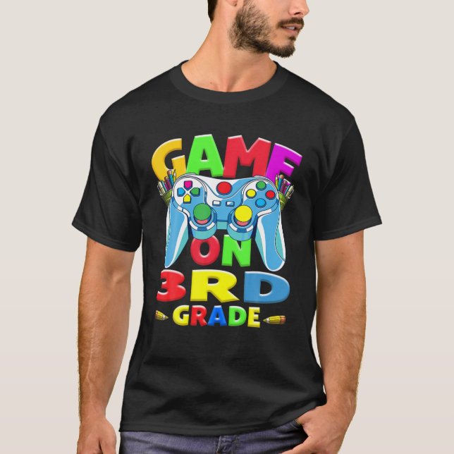 Camiseta Voltar Ao Jogo Do Primeiro Dia Da Escola No Vídeo  (Frente)