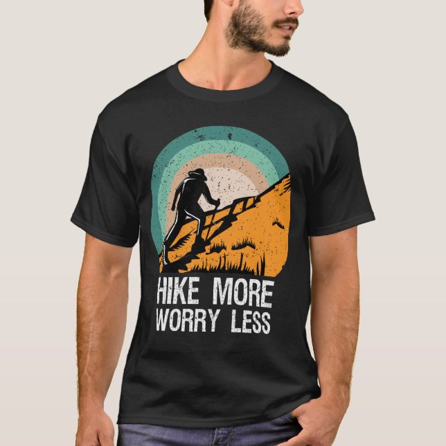 Camiseta Voltar Mais Preocupada Com O Retrovisor De Aventur (Frente)