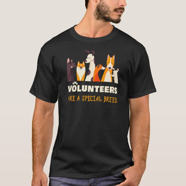Camiseta Voluntários são abrigo especial de resgate de cães (Frente)