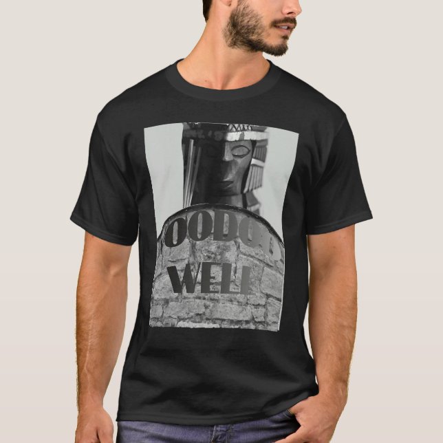 Camiseta Voodoo Well (Frente)
