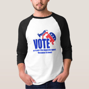 Camiseta Vota como se a tua vida dependesse disso