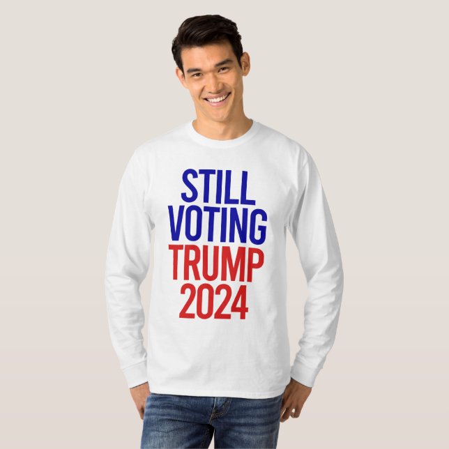 Camiseta Votando ainda trunfo para o Presidente 2024 (Frente Completa)
