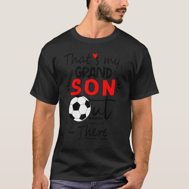 Camiseta Vovó de futebol que é meu neto lá embaixo (Frente)