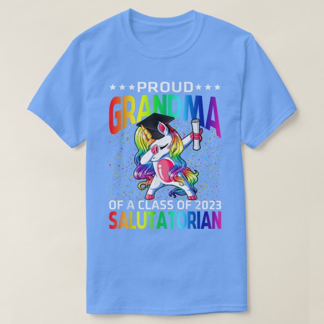 Camiseta Vovó Orgulhosa De Uma Classe De 2023 Salutatorian  (Frente do Design)