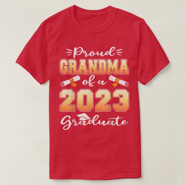 Camiseta Vovó orgulhosa de uma classe de mais velho 2023 (Frente do Design)