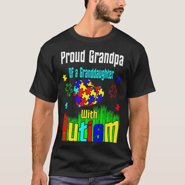 Camiseta Vovô Orgulhoso De Uma Avó Com Autismo (Frente)