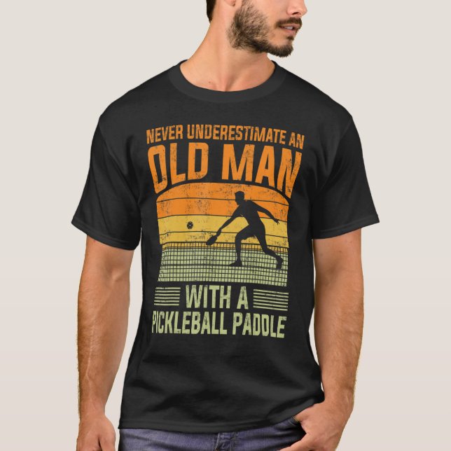 Camiseta Vovô Pickleball Men Pun para Pickleball (Frente)