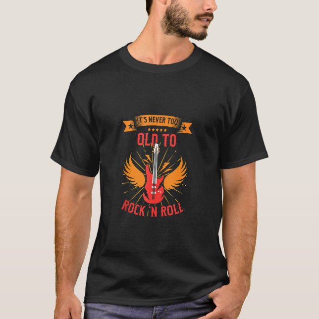 Camiseta Vovô Rocker Nunca Muito Velho Para Rock & Roll (Frente)