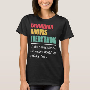 Camiseta Vovó sabe tudo o que há de mais orgulhoso mundo
