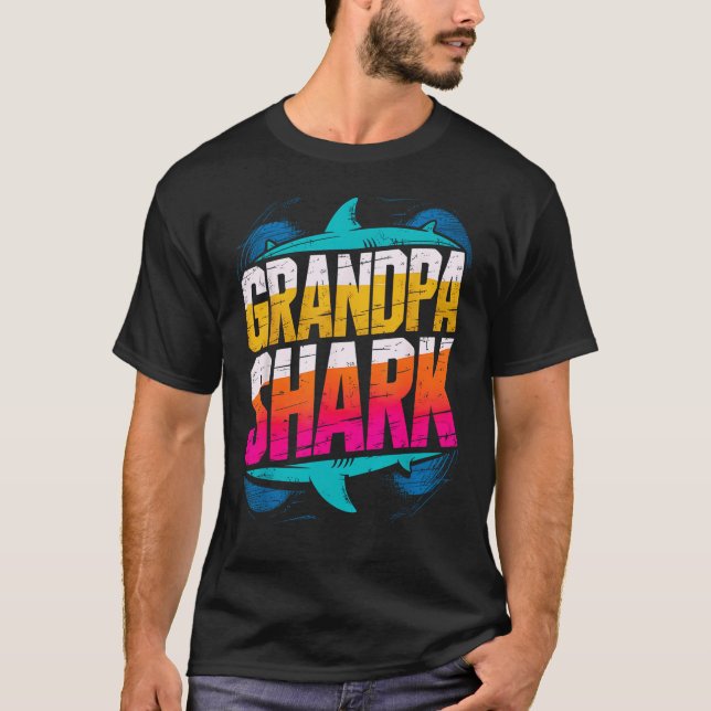 Camiseta Vovô Shark Engraçado Correspondente Família de Hom (Frente)