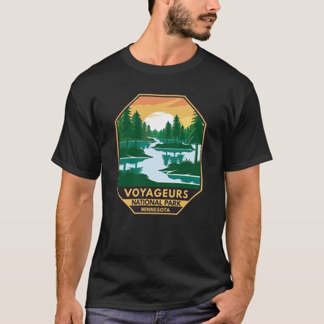 Camiseta Voyageurs National Park Minnesota Sunset Emblem (Frente)
