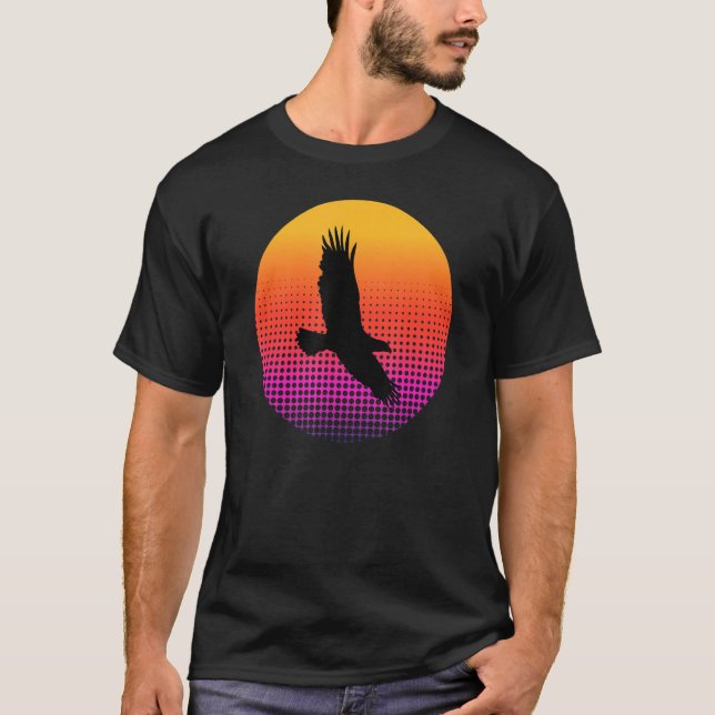 Camiseta Vulture Eagle Bird Flying in the Sky at Sunset Ani (Frente)