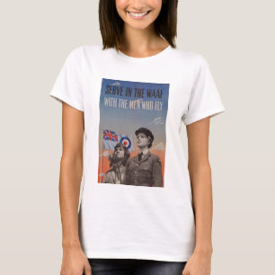 Camiseta WAAF no uniforme com o piloto ao lado dela