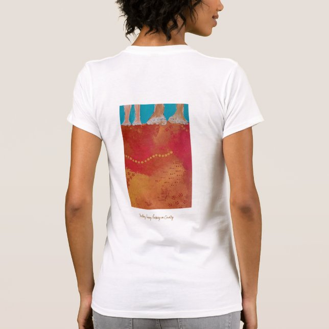 Camiseta Walking on Country Aboriginal print shirt (Verso)