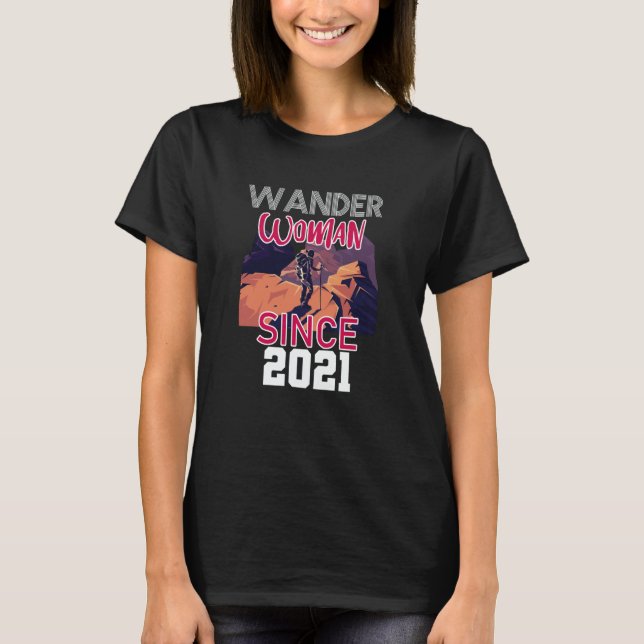 Camiseta Wander woman since 2021 (Frente)