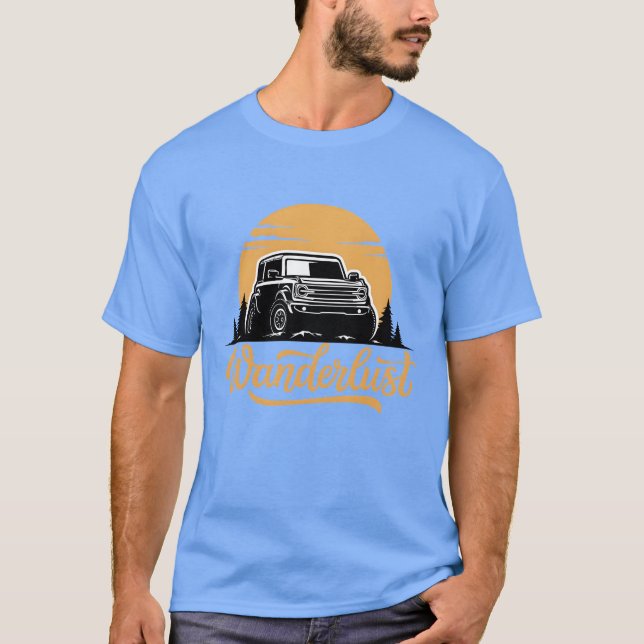 Camiseta Wanderlust Adventure Car Roadripravelee friends gi (Frente)