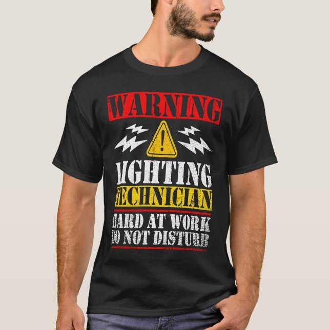 Camiseta Warning Lightning Technician at Work Do Not Distur (Frente)