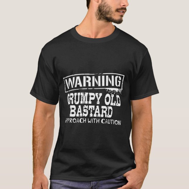 Camiseta Warning Mpy Old Approach With Caution Funny  (Frente)
