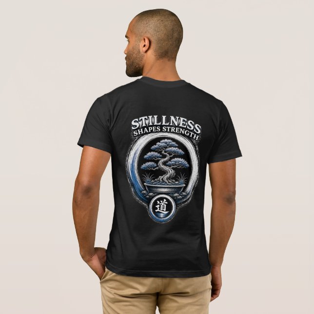 Camiseta Warrior’s Path Stillness Shapes Strength (Parte Traseira Completa)