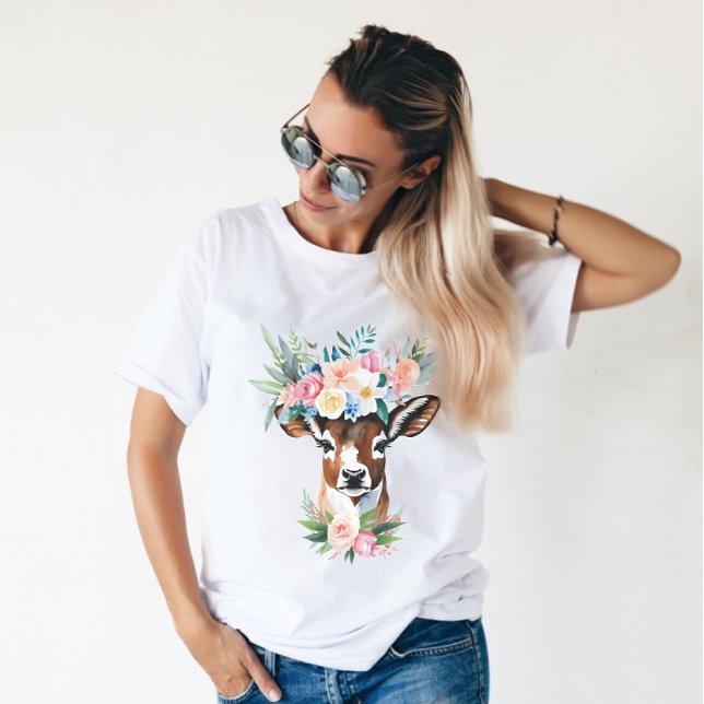 Camiseta Watercolor brown cow with flower crown (Criador carregado)