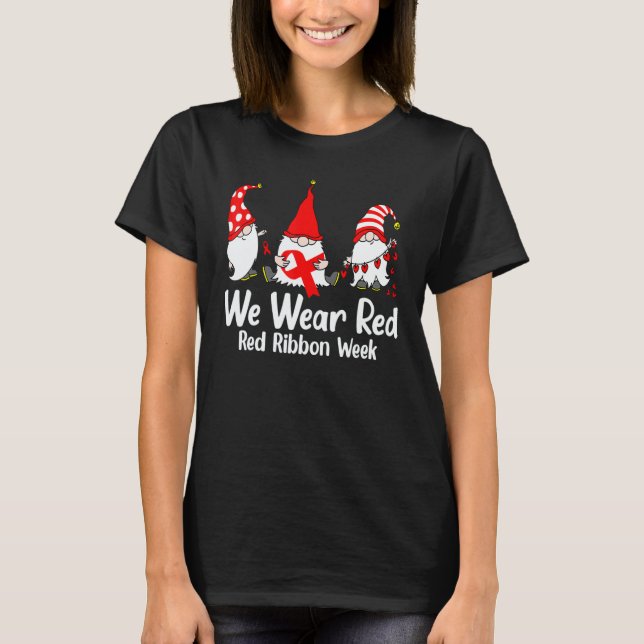 Camiseta We Wear Red For Red Ribbon Week Awareness Gnome Sq (Frente)