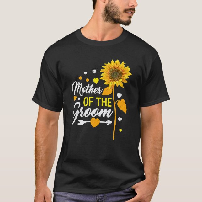 Camiseta Wedding Matching Tee Mother Of The Groom Sister Of (Frente)