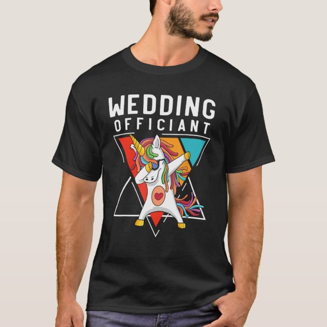 Camiseta Wedding Officiant Dabbing Unicorn Wedding 1 (Frente)
