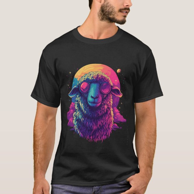 Camiseta Weltraum-Schaf im Retro-Design (Frente)