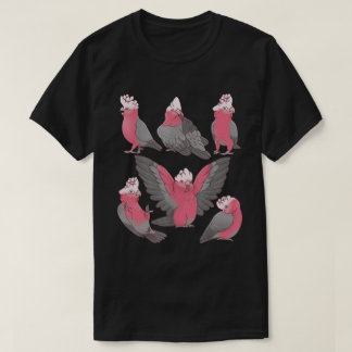 Camiseta Whimsical Pink Galah Cockatoo Bird Pattern