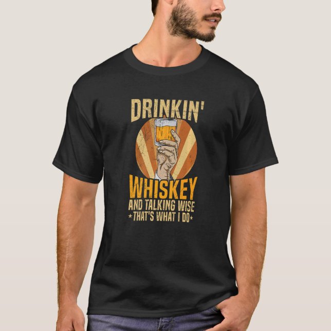 Camiseta Whiskey Bourbon Collector for a Bourbon Expert   (Frente)