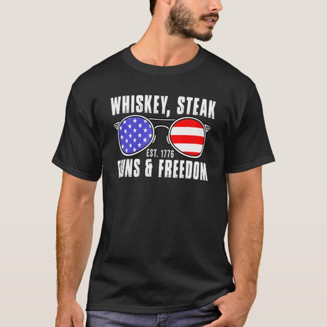Camiseta Whiskey Steak Guns E Freedom Est 1776 Usa Flag S (Frente)