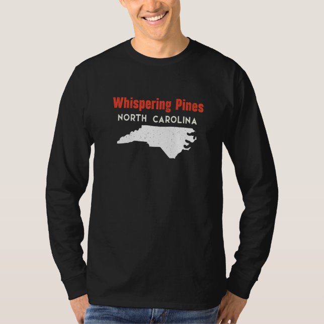 Camiseta Whispering Pines North Carolina USA State America  (Frente)
