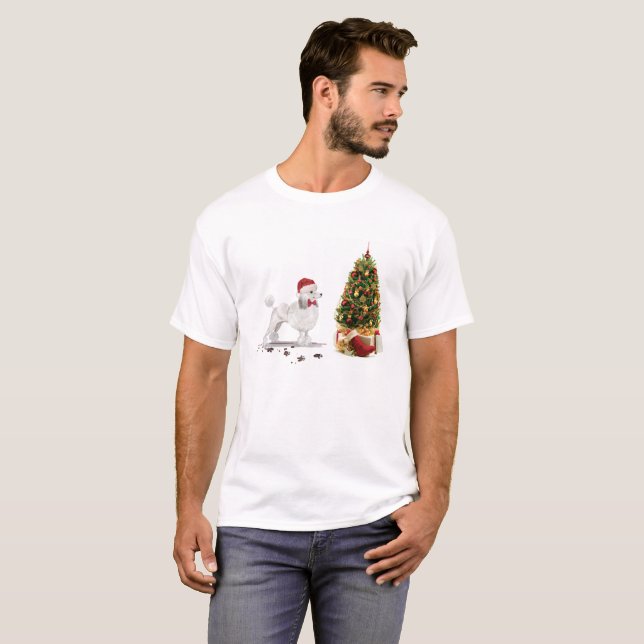 Camiseta White Poodle Engraçado Cachorro de Natal com Árvor (Frente Completa)