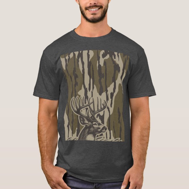Camiseta Whitetail Deer Bottomland Camo Deer Hunting Camo (Frente)