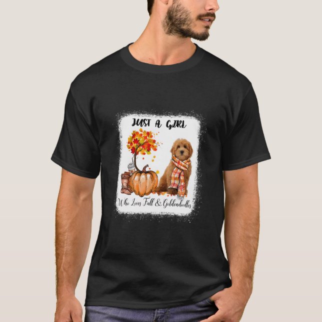 Camiseta Who Loves Fall And Goldendoodles (Frente)