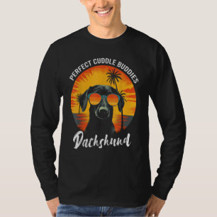 Camiseta Wiener Dog Cuddle Buddies Beach Duchshund com Sun