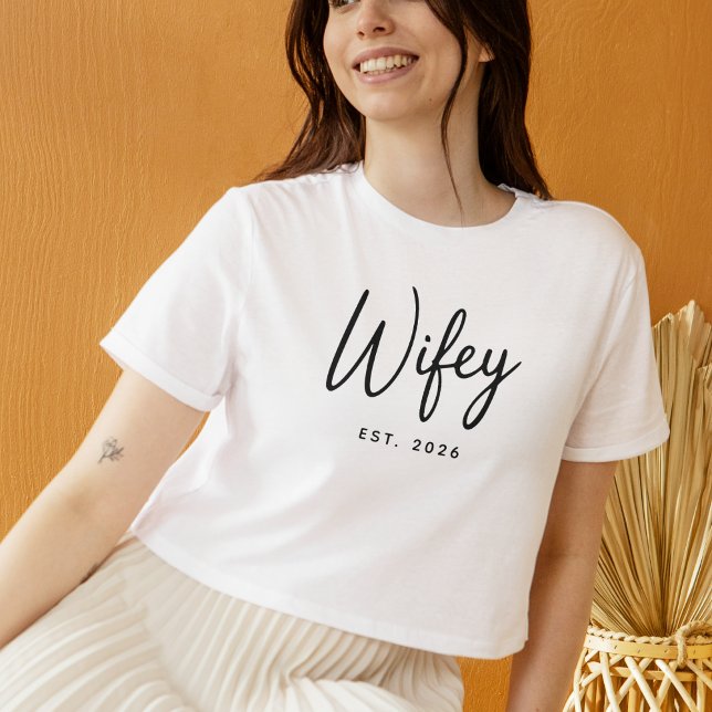 Camiseta Wifey Black Script Typography Established Year     (Criador carregado)