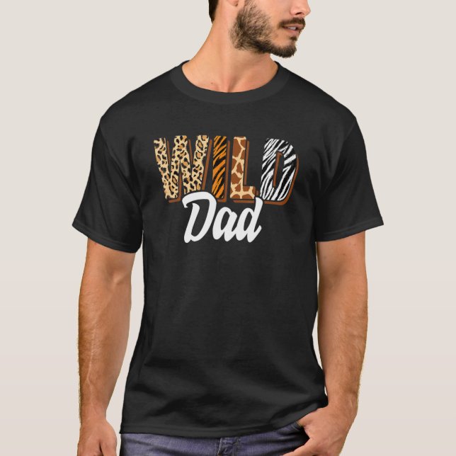 Camiseta Wild Dad Zoo Born Two be Wild B day Safari Jungle  (Frente)