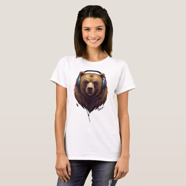 Camiseta Wild Resonance – Abstract Bear with Headphones (Frente Completa)