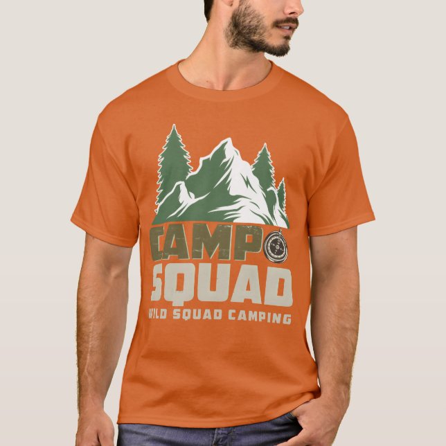 Camiseta WILD SQUAD CAMPING retro (Frente)