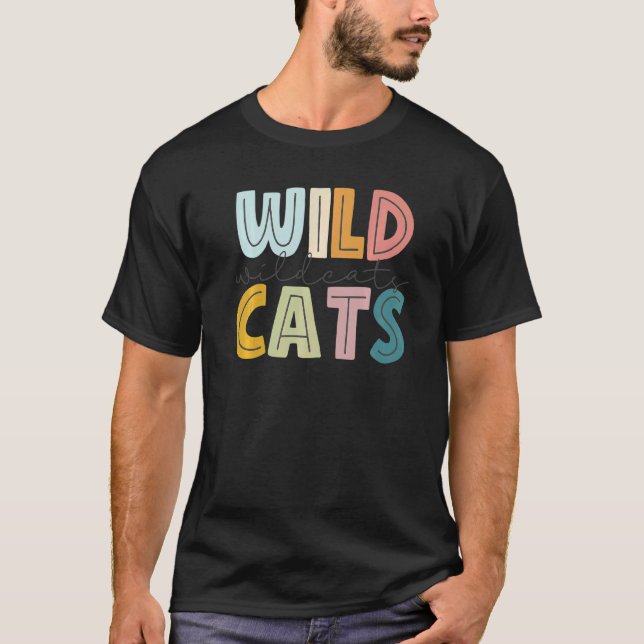 Camiseta Wildcats Mascot School Spirit Esporte Chee Fan Tea (Frente)