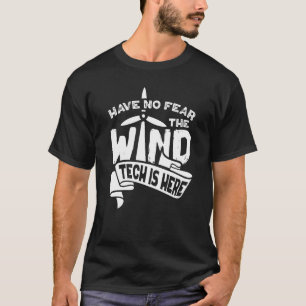 Camiseta Wind Tech está aqui com turbina de energia eólica